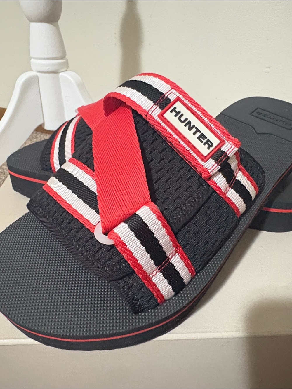 Hunter Black Slide with Red, White and Black Straps